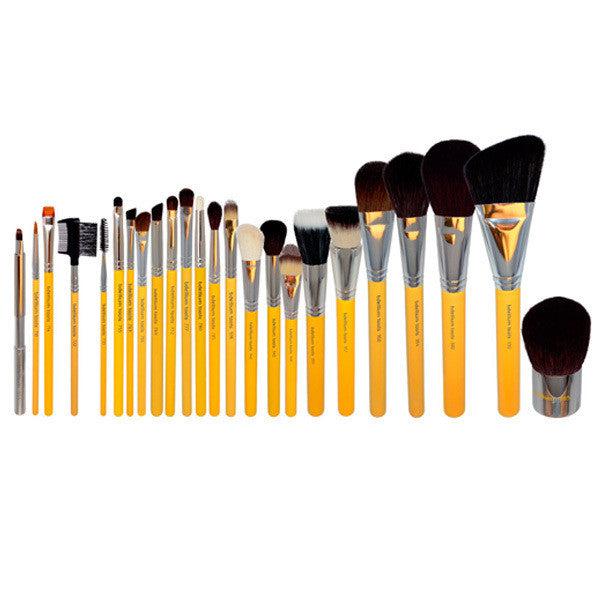 Gold Luxe Makeup Brush - Contour Queen - The Makeup Workshop