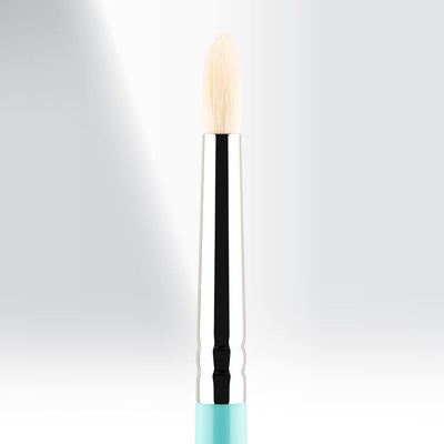 MYKITCO 243 My Tapered Crease Brush